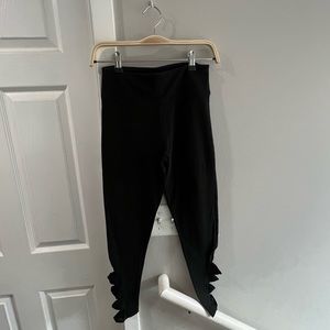 Victoria’s Secret Sport High Rise Twisted Mes Detail Leggings